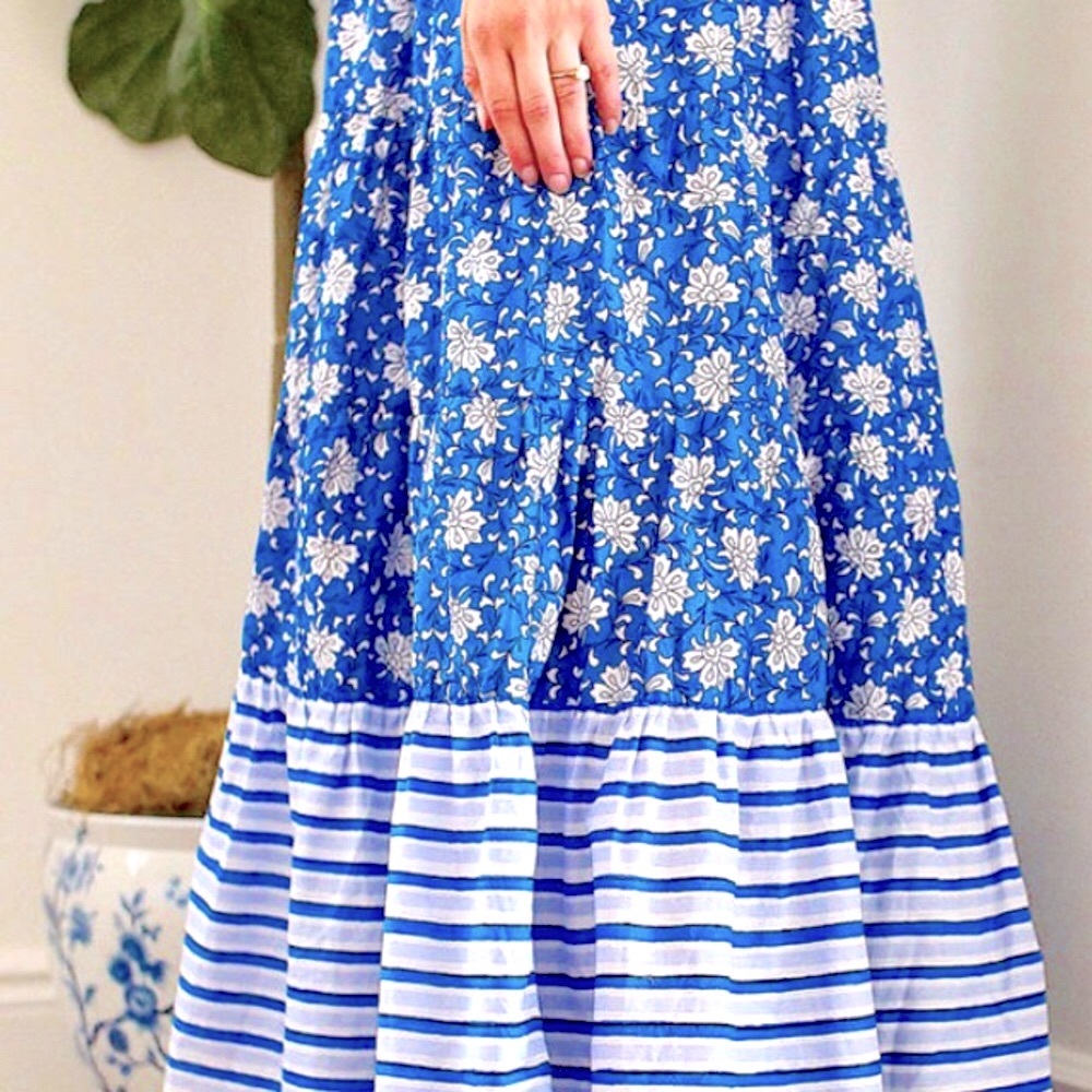 J. CREW Blue White Floral Block Print Smocked Patchwork CottonTiered Dress 4 NEW - Picture 9 of 11